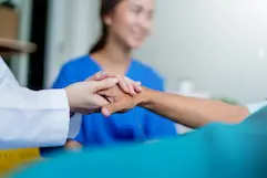 El seguro de hospitalización con indemnización te proporciona una subvención mientras estás hospitalizado